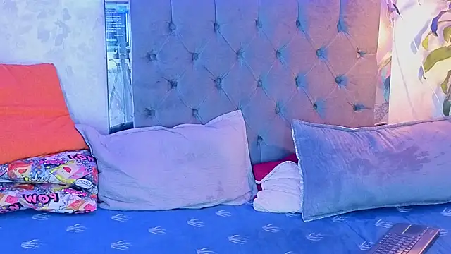 july_quinzel webcam