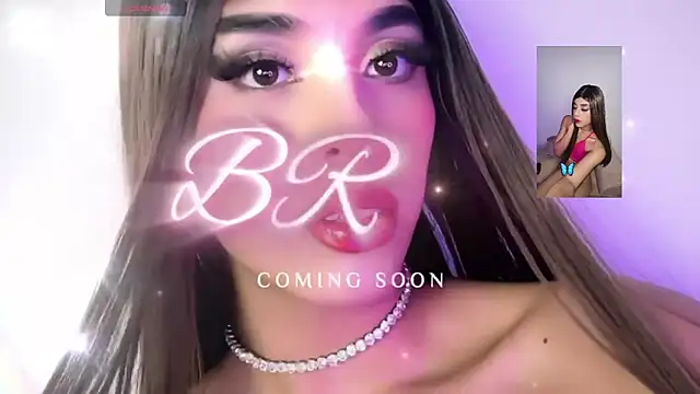 Ari_Miaxx webcam