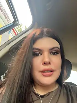 Watch AmelliaDiamond live on EroticFlix - High definition streams