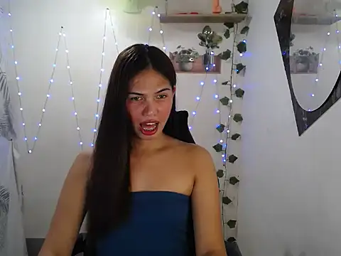 Bella_cum69 live cam on StripChat