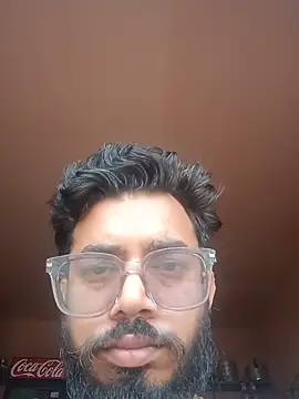 Desindianbull69 live cam on StripChat