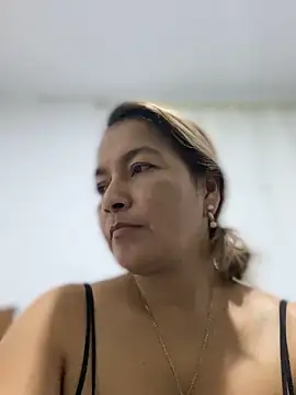 Jlo_69 webcam
