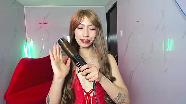 LilithCooperr_ webcam
