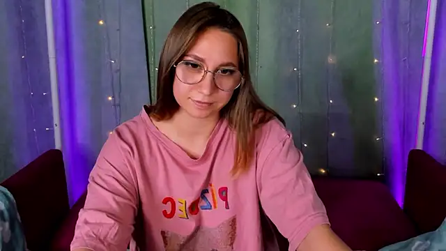 AsyaPink webcam