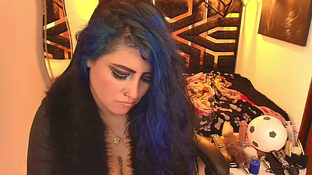 scarleth_blue webcam