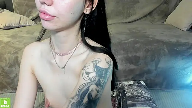 Amelia_skyy webcam
