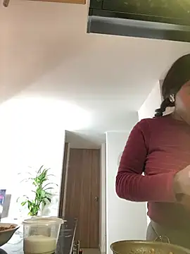 alissradiante1 webcam