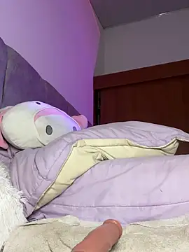 Aly_ix webcam