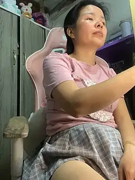 Ivy_Trix2 webcam