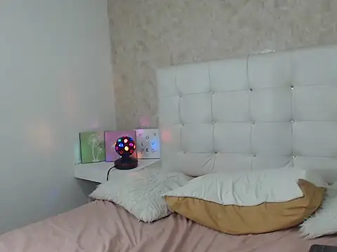 Nathaly_Sam webcam