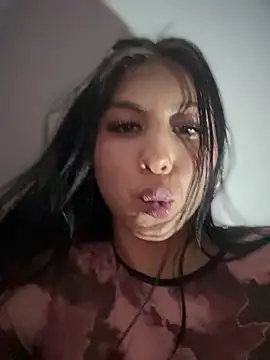 ariella_lovee webcam