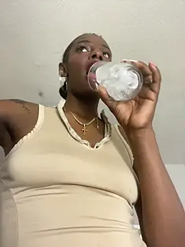 DominatriX_X webcam