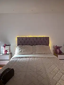 Samantha_e2