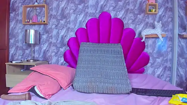 KENISHA_XXX