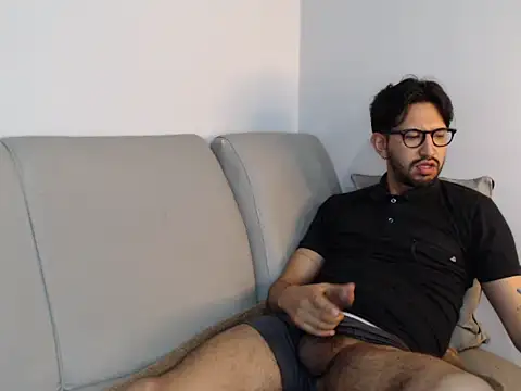 thomass1018 webcam