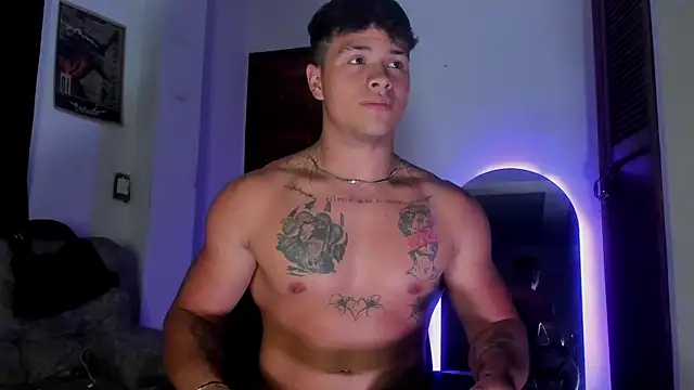 Dominic_Biker__ webcam