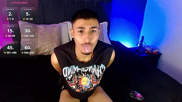 Toyboy_richard webcam