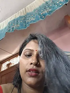 Jasmine_Januja webcam