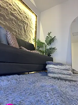 isa__blanc (F young) - show SQUIRT😈💦