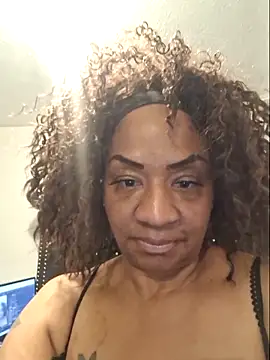 Watch Big_Booty_Bonnie live on EroticFlix - High definition streams