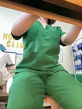 secretly_masturbating webcam