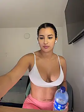 Watch Kimm_khalifa live on EroticFlix - High definition streams