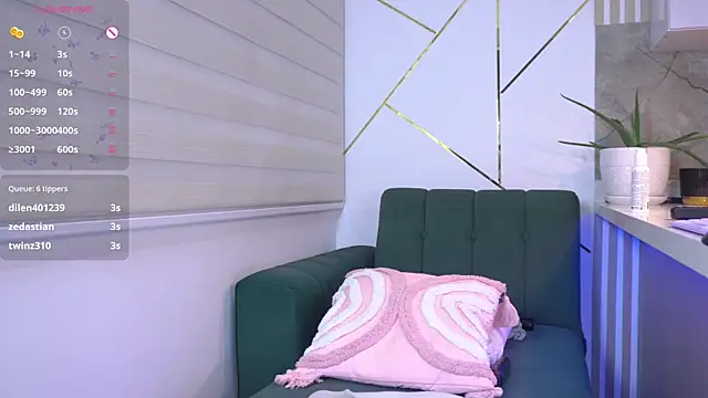 b3llaspringg webcam