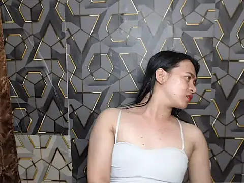 ur_asianpretty webcam