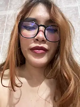 Watch CrystalFairy007 live on EroticFlix - High definition streams