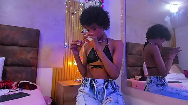 Afrodita_Greenn webcam