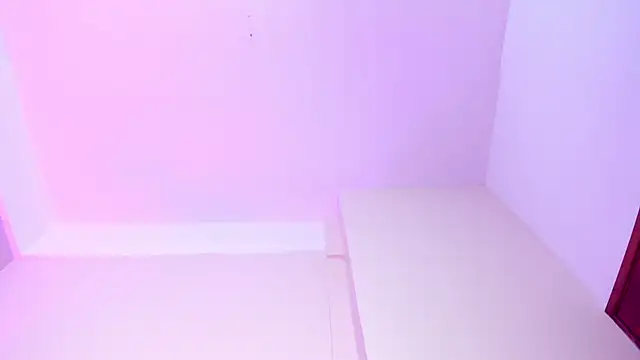 AliceThompsonn_ webcam