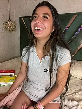Megan_pink18 webcam