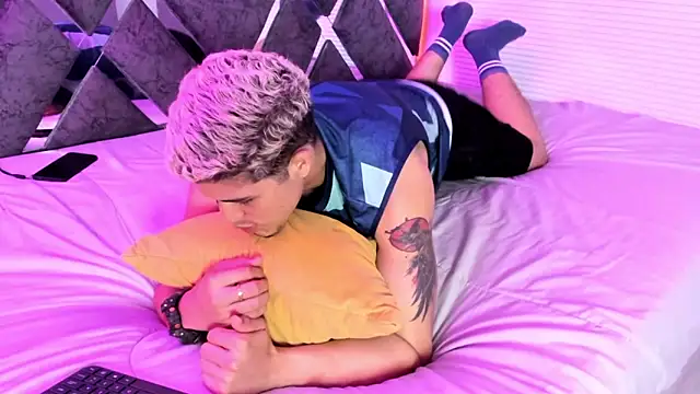 dominic_connor webcam