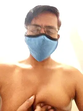 bottom_monty webcam