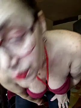 Love_Tina_Forever webcam