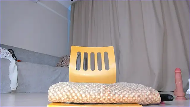 Watch Cherrypie_001 live on EroticFlix - High definition streams