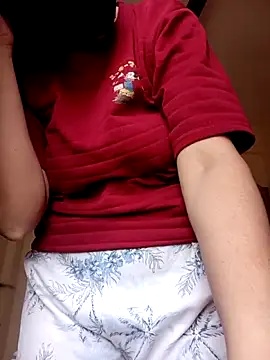 Watch Divya3107 live on EroticFlix - High definition streams