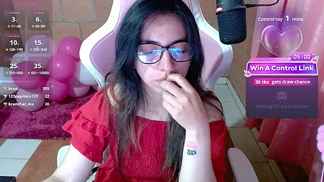 Maggie_Fox3