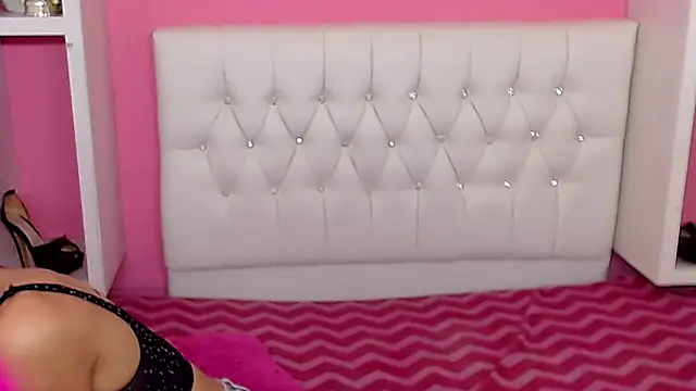 x_isabella_x webcam