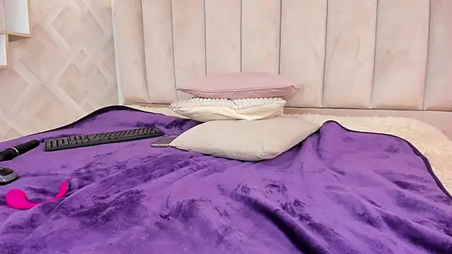 Anniie_Queen webcam