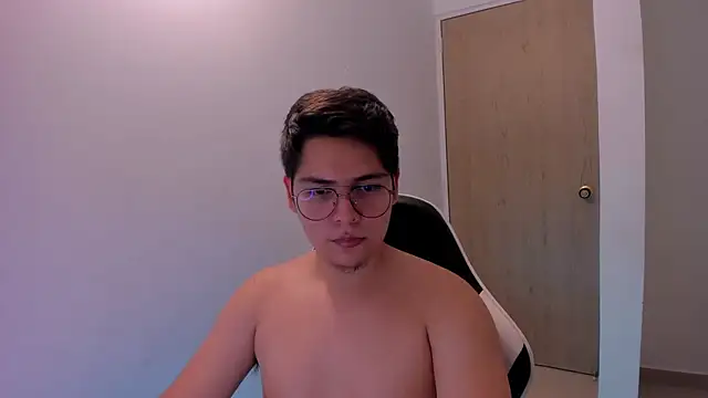 Asta_YunoXXX webcam