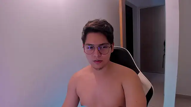 Asta_YunoXXX webcam