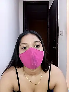 Watch Cute_Rakhi8 live on EroticFlix - High definition streams