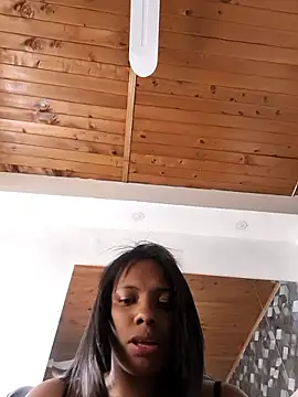 lia_mariana webcam