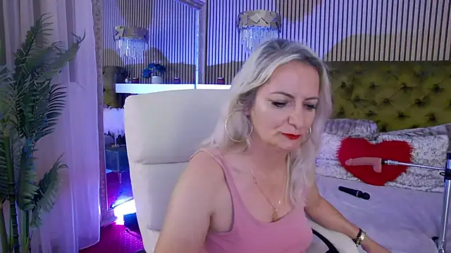 LadyTouch webcam