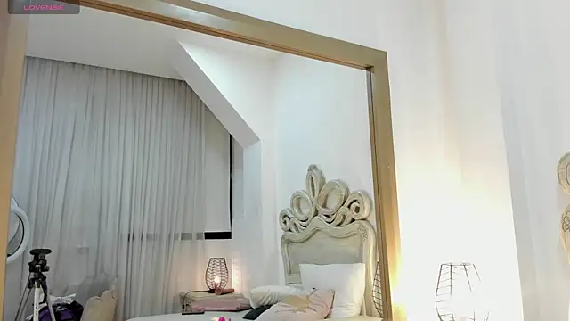 salo_angel_ webcam