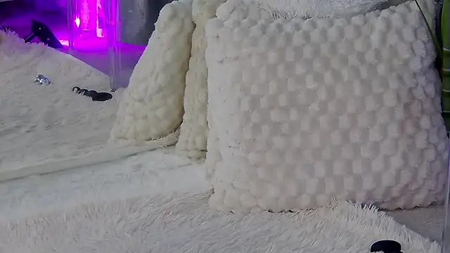 IsabelleEthan webcam
