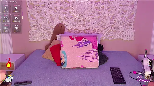 Watch MalaikaBrown live on EroticFlix - High definition streams