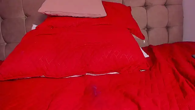aleja_cute_ webcam