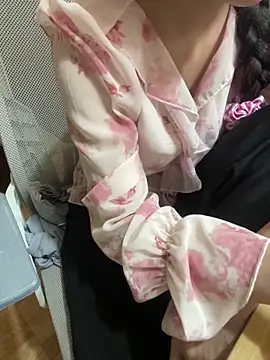 Mina048 webcam